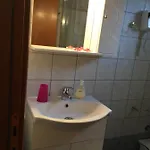 Evi΄s *